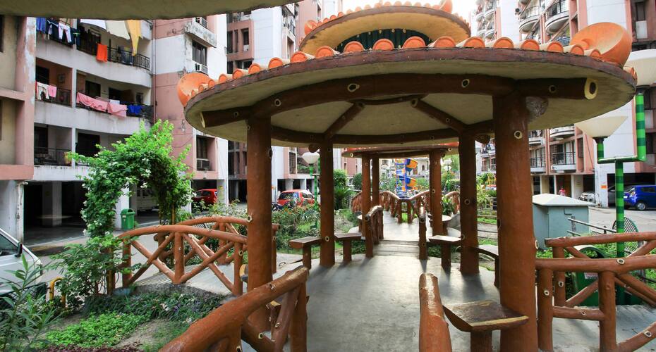 Mirchi Bite Service Apartment (B-5-403), Kolkata 3